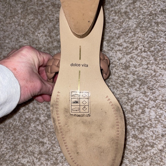 Dolce Vita Ronin Sandals - Picture 5 of 7